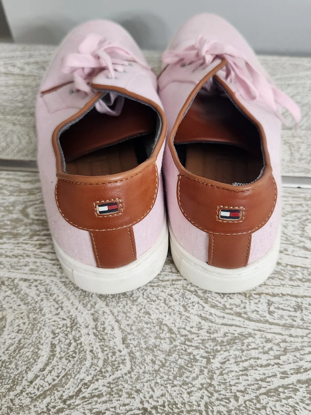 Tommy Hilfiger Pink Canvas Men's Lace-Up Sneakers